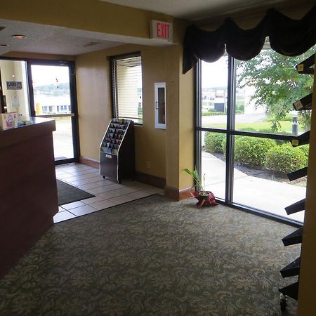 Budgetel Inn & Suites Macon Exteriör bild