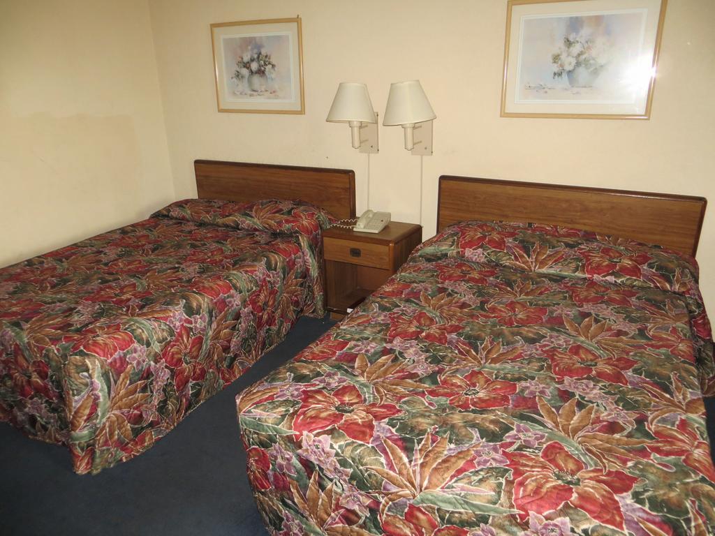 Budgetel Inn & Suites Macon Rum bild