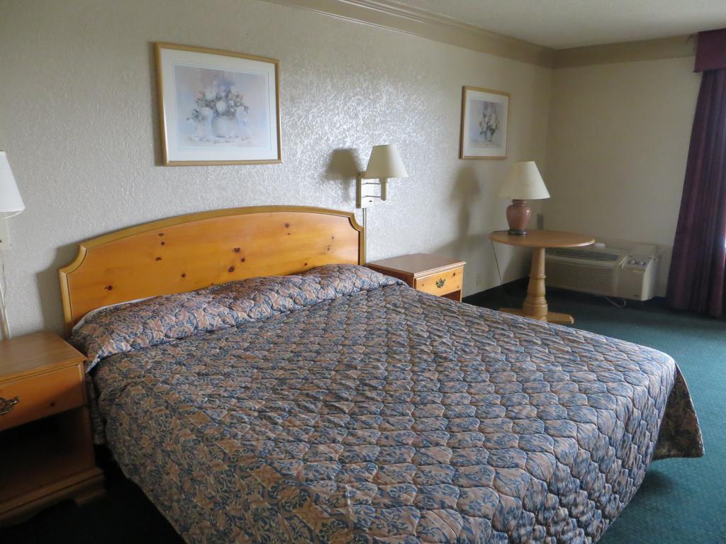 Budgetel Inn & Suites Macon Rum bild
